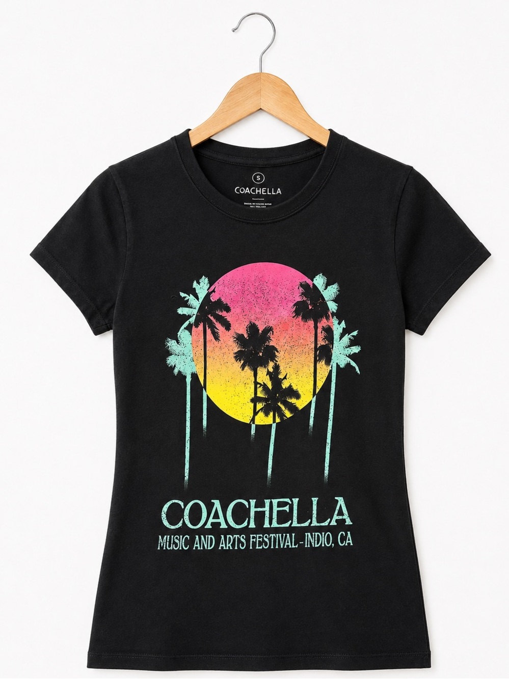 Official 2019 Coachella Music & Arts festival black fitted sunset graphic tee SM